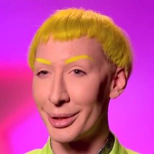 Meet your Posher, Alexandra